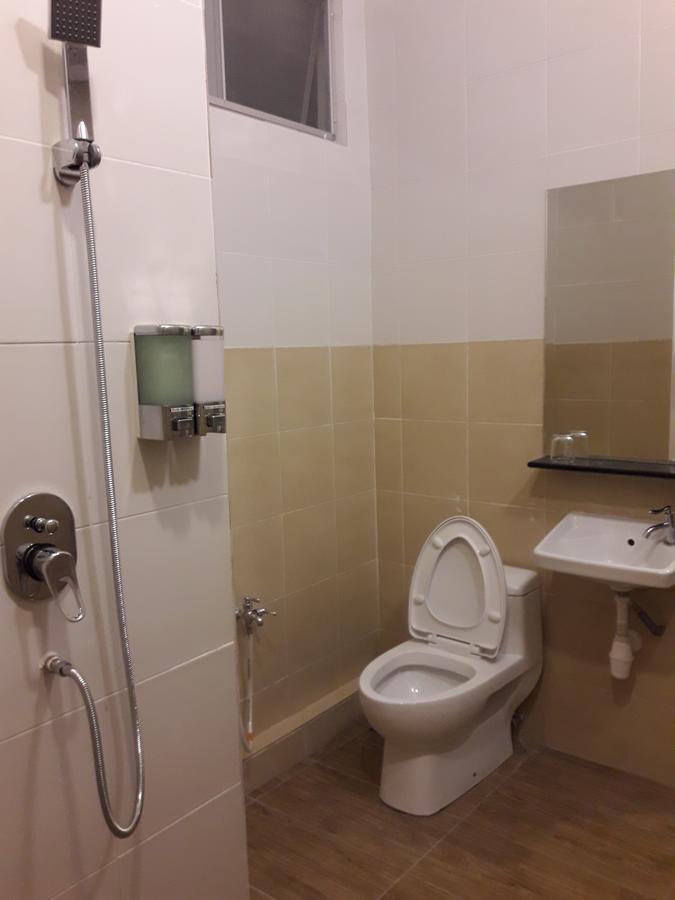 De Benz Inn Malacca Extérieur photo