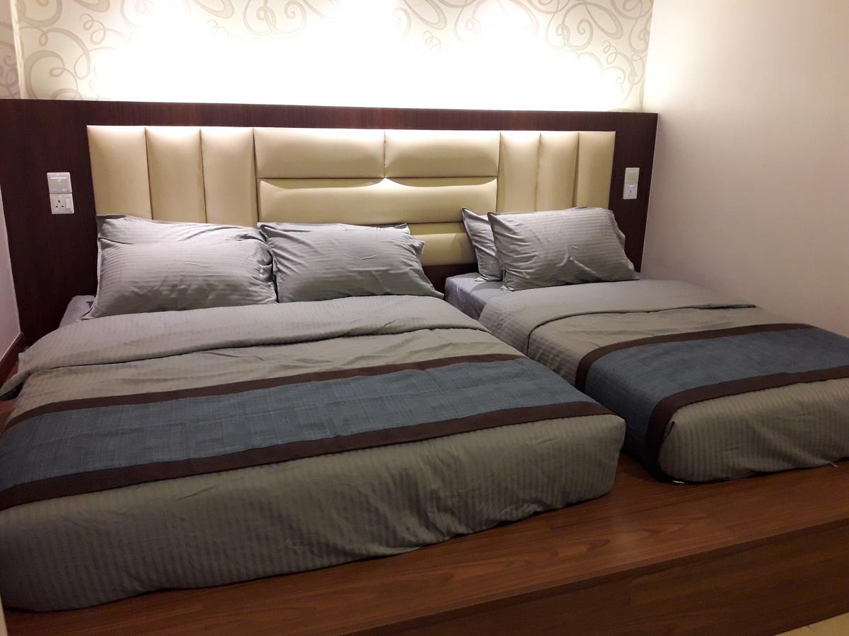 De Benz Inn Malacca Extérieur photo